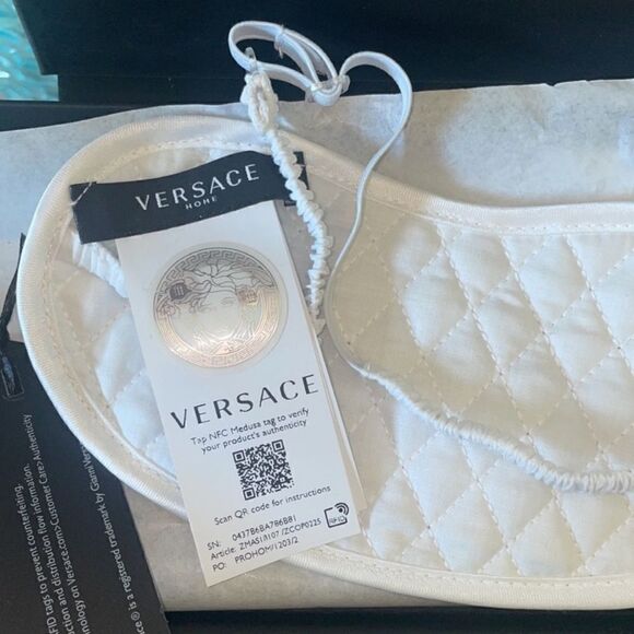 Versace NWT sleep mask - Picture 11 of 12